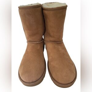 UGG Chestnut Ankle Booties